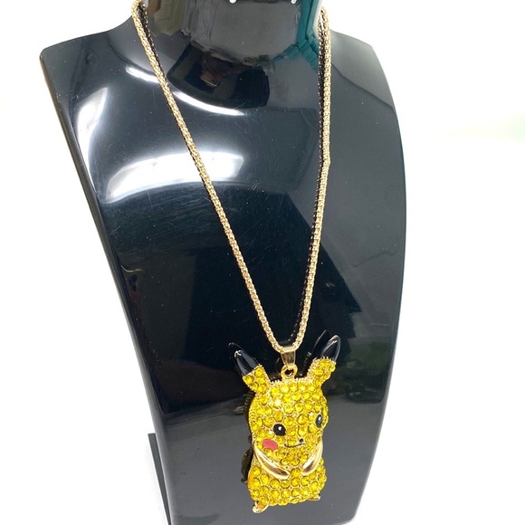 Betsey Johnson Pikachu Cristal Yellow Patent Necklace. - Picture 4 of 8